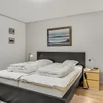Lovely In With Wifi 度假居