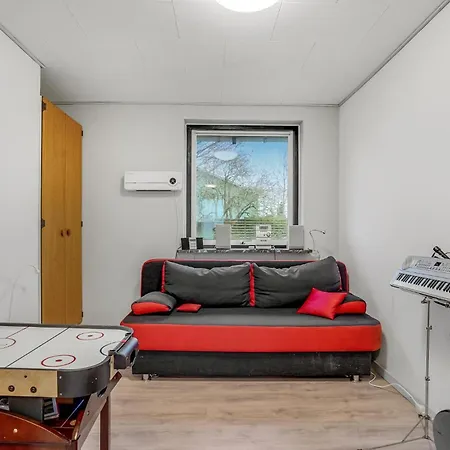 Ferienhaus Lovely In With Wifi Otterup